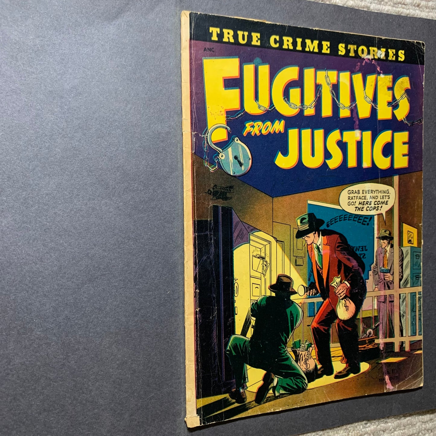 Fugitives from justice 1/ golden age St. John comics 1952