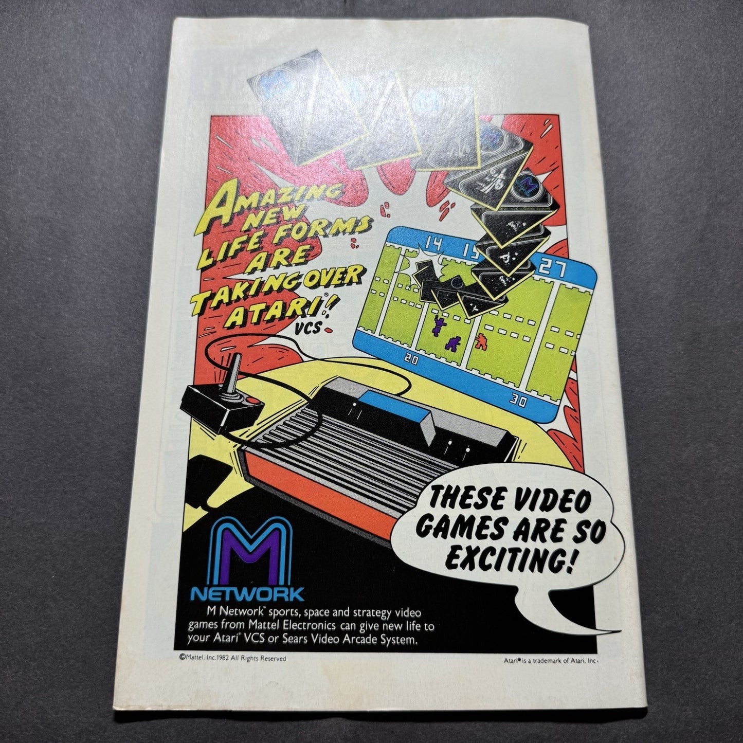 Blackhawk 257 - Bronze Age Dc Comics 1983
