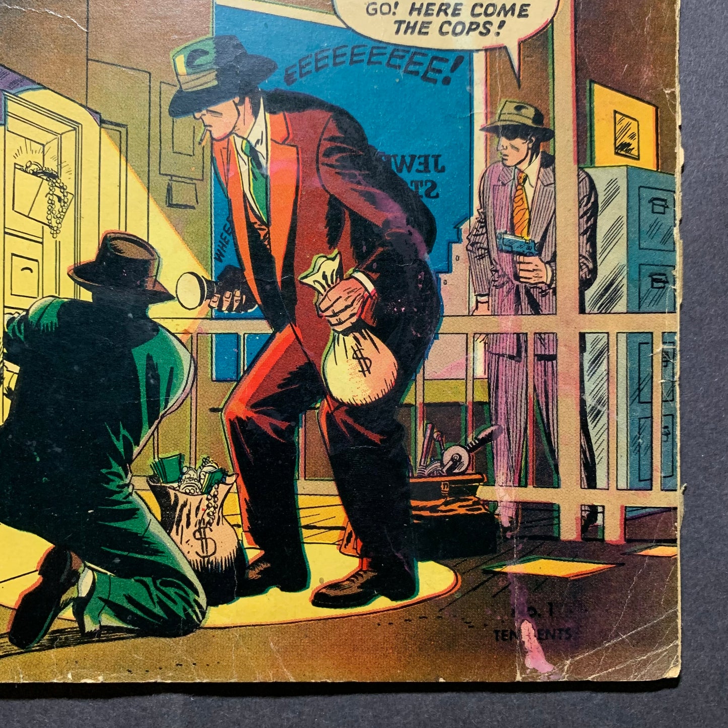 Fugitives from justice 1/ golden age St. John comics 1952