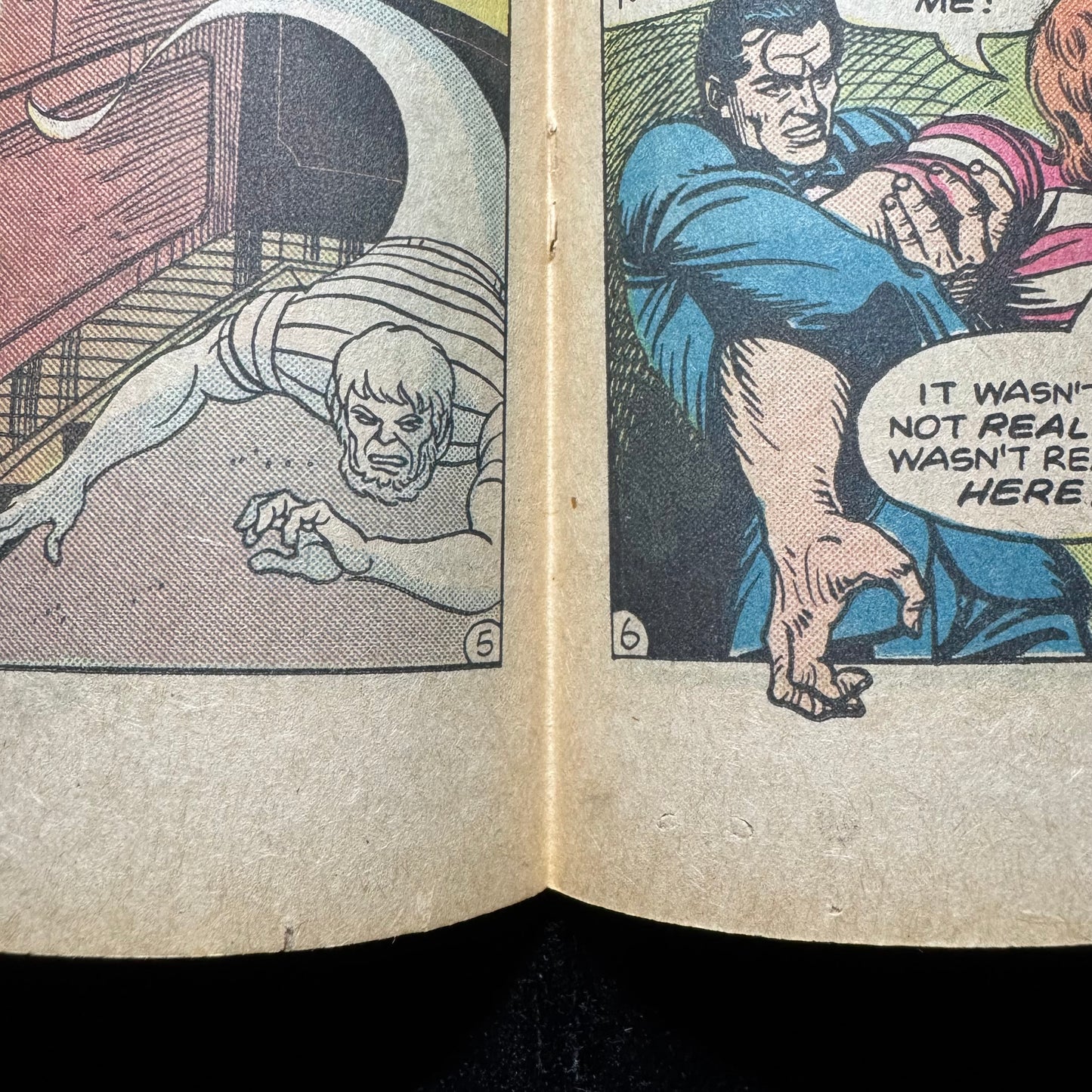 Secret Of Haunted House 42 - Joe Kubert Skull Cover - Bronze Age Dc Comics 1981