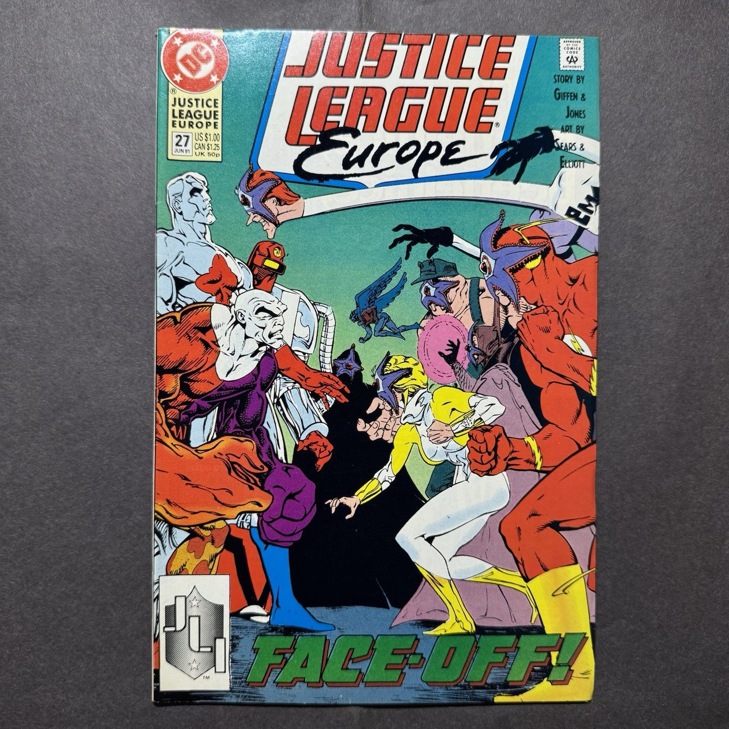 Justice League Europe 27/ Copper Age Dc comics 1991