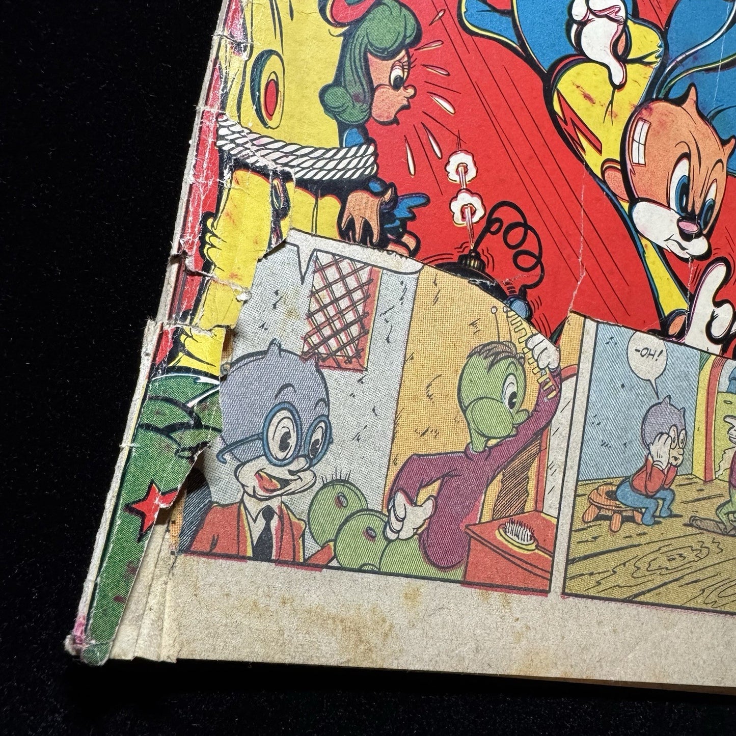 Taffy Comics 1 - 1st Appearance Of Wiggles - Golden Age Rural Home Comics 1945