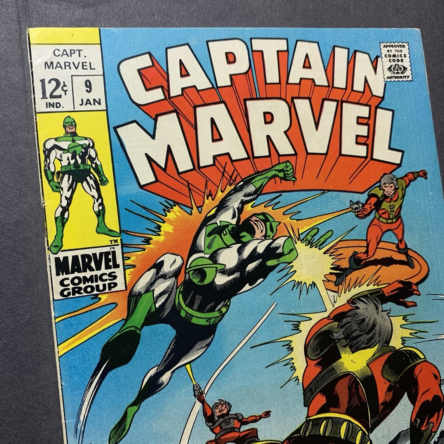 Captain Marvel 9/ Silver Age Marvel Comics 1969