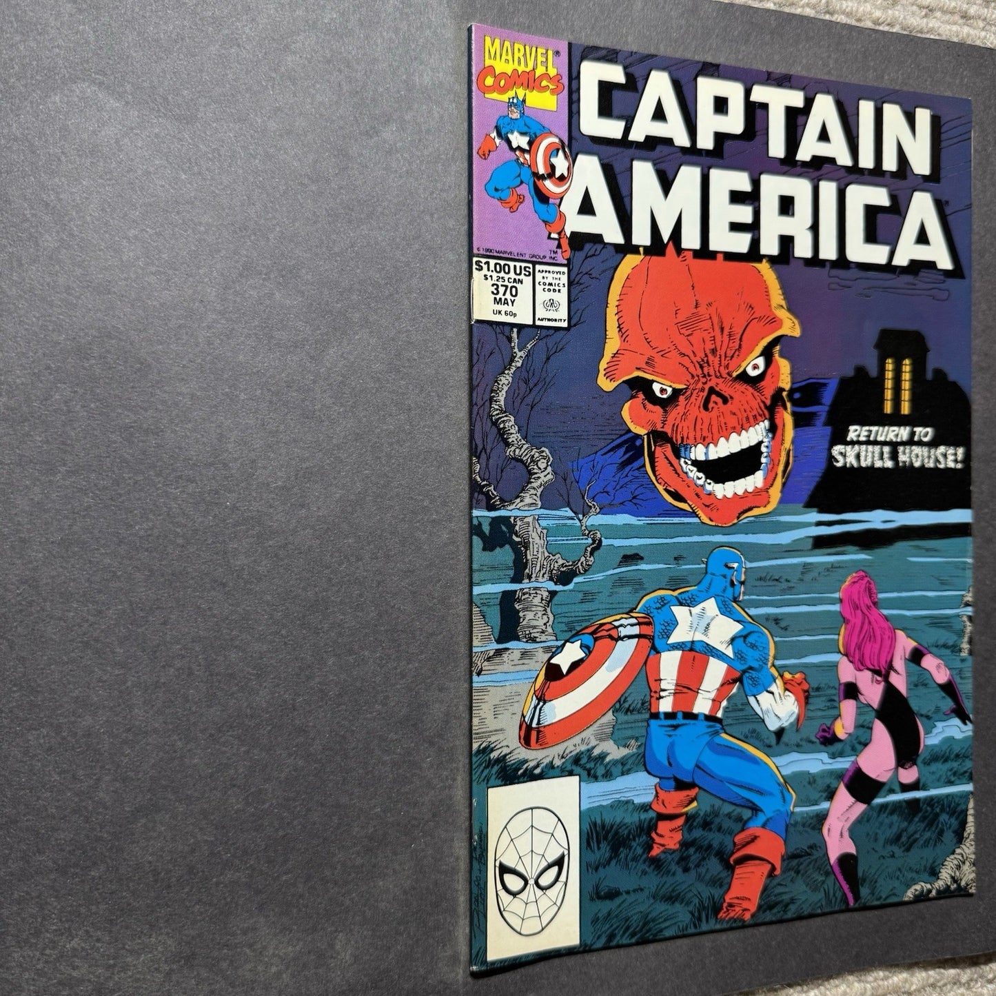 Captain America 370  - Copper Age Marvel Comics 1990