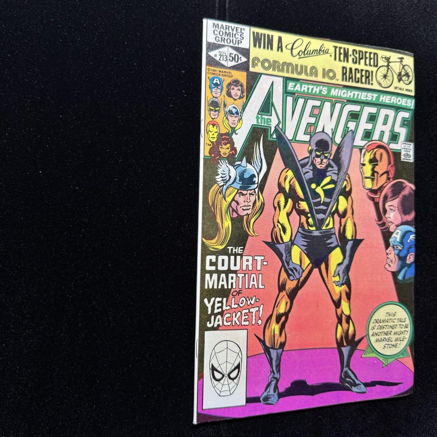 Avengers 213 - Controversial Issue - Bronze Age Marvel Comics 1981