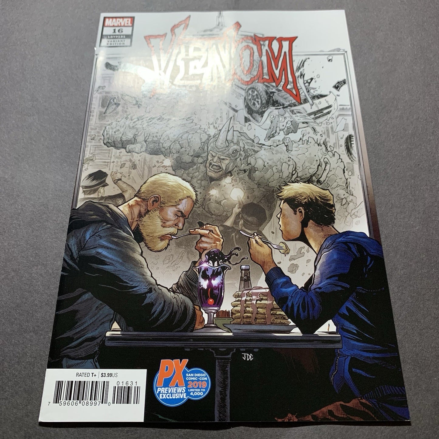VENOM 16/ SDCC Variant Ltd 4000/ Modern Age Marvel Comics 2019