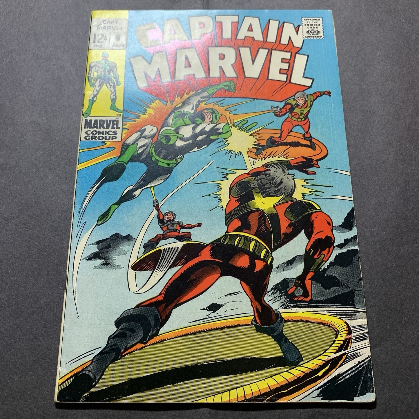 Captain Marvel 9/ Silver Age Marvel Comics 1969