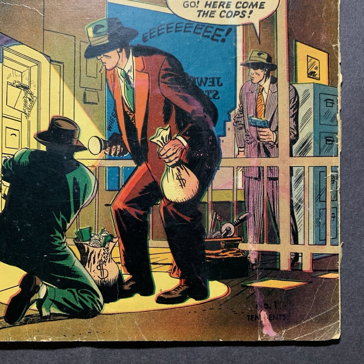 Fugitives from justice 1/ golden age St. John comics 1952