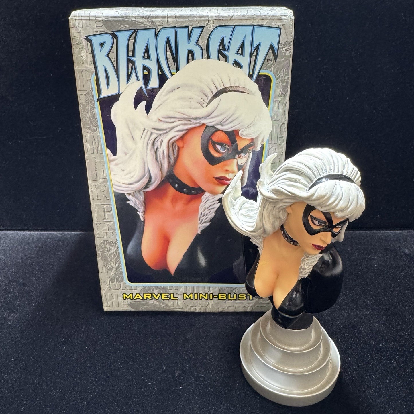 Bowen Designs - Black Cat 3815/6000 - Marvel Mini Bust 2002