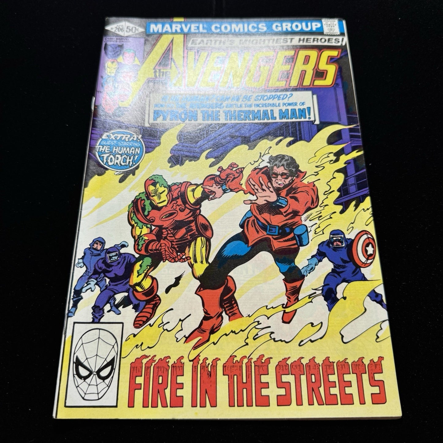 Avengers 206 - Bronze Age Marvel Comics 1981