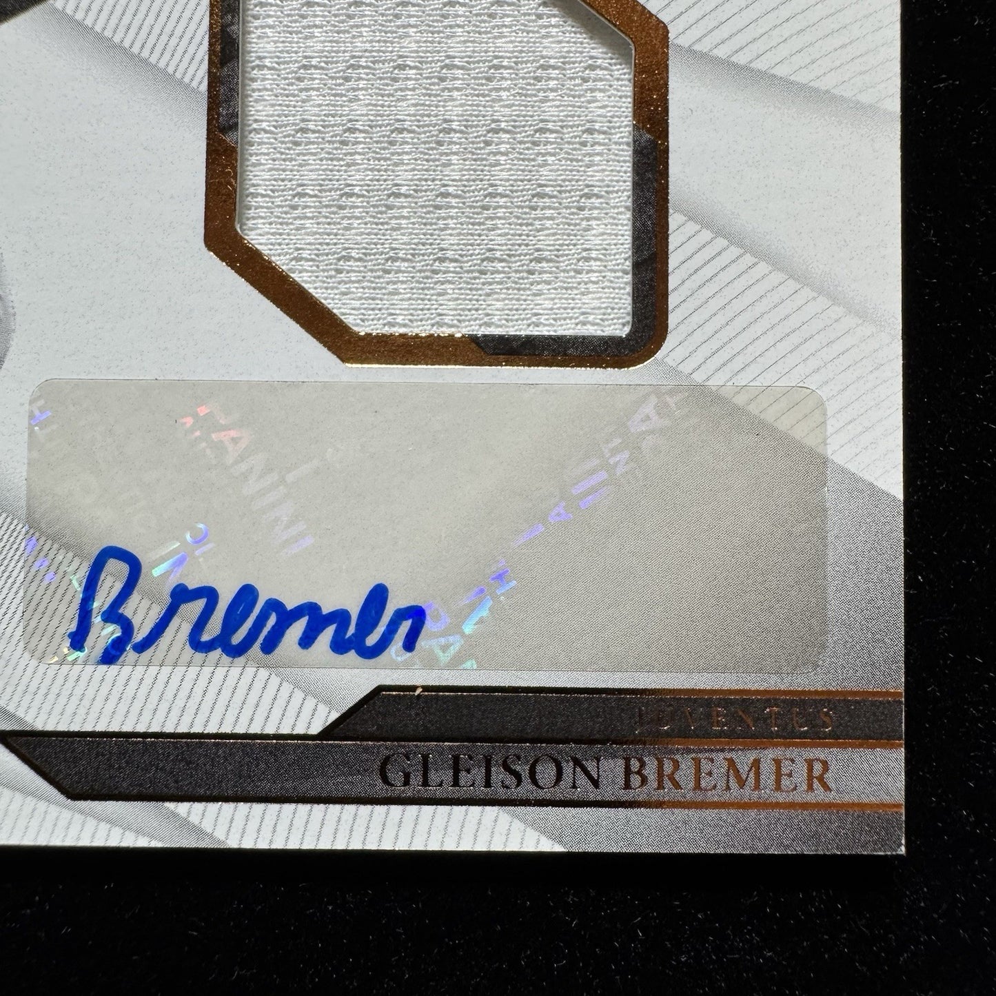 Gleison Bremer Match Worn Patch Auto Panini Chronicles Juventus Numbered  /139