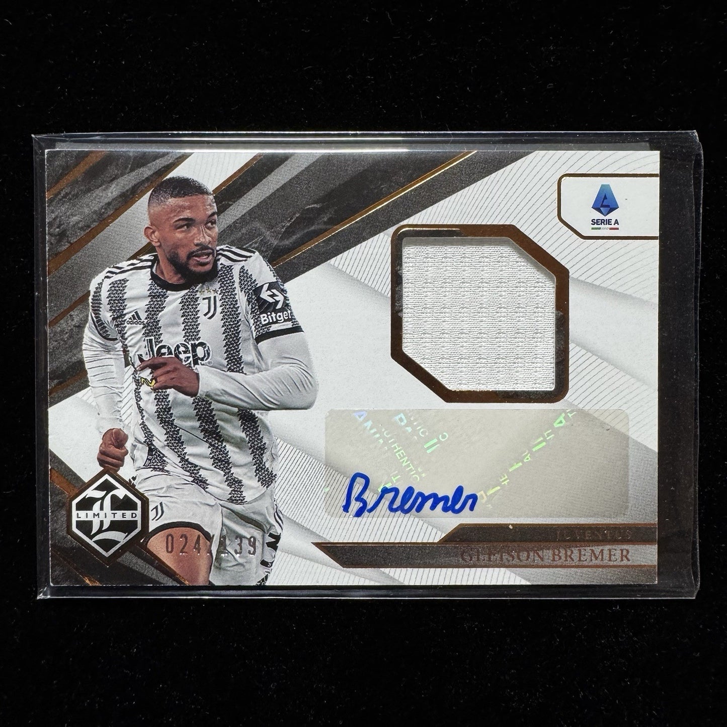 Gleison Bremer Match Worn Patch Auto Panini Chronicles Juventus Numbered  /139