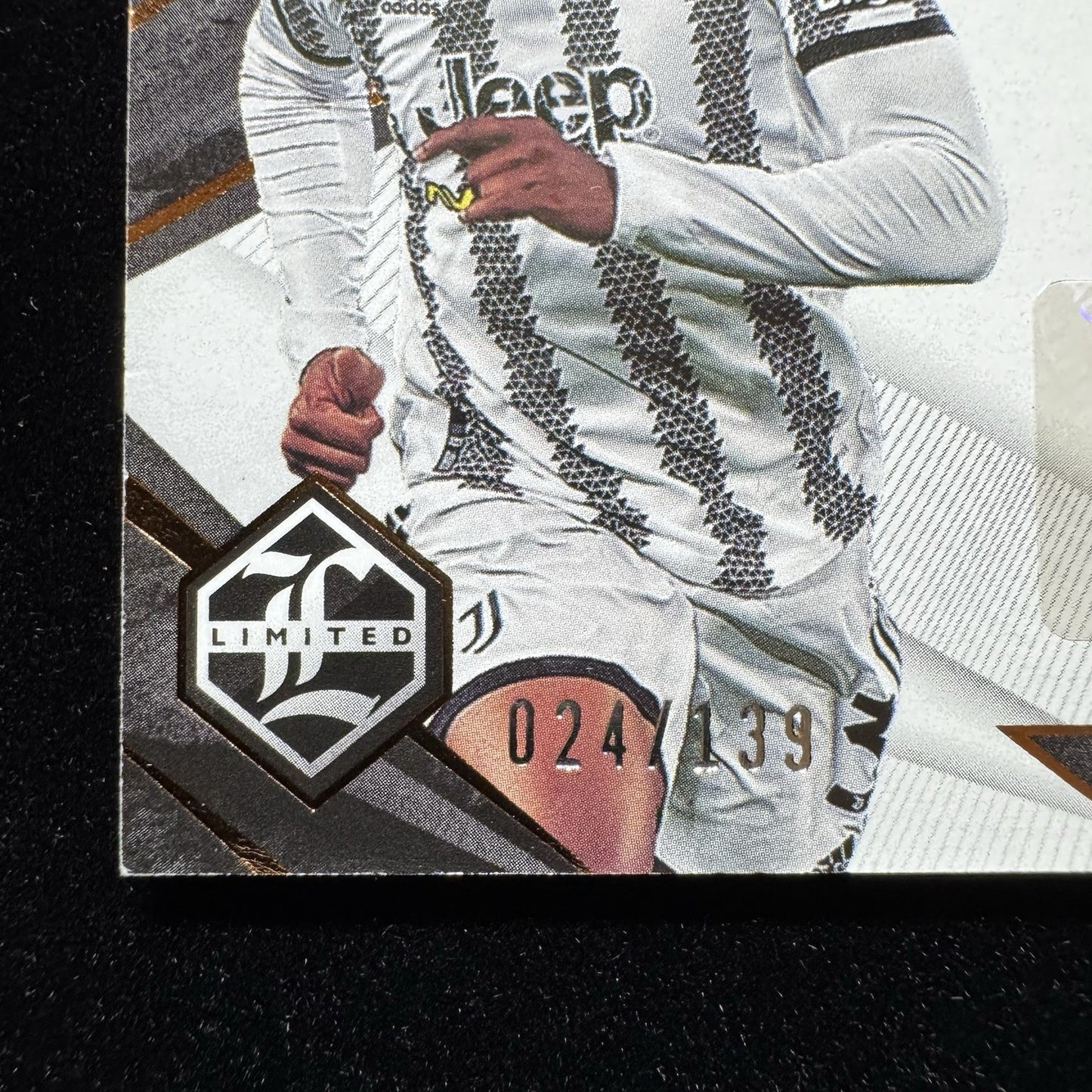 Gleison Bremer Match Worn Patch Auto Panini Chronicles Juventus Numbered  /139