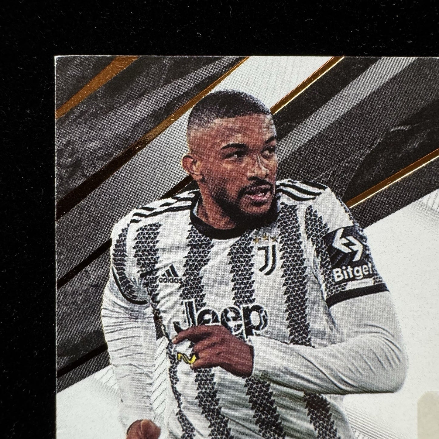 Gleison Bremer Match Worn Patch Auto Panini Chronicles Juventus Numbered  /139