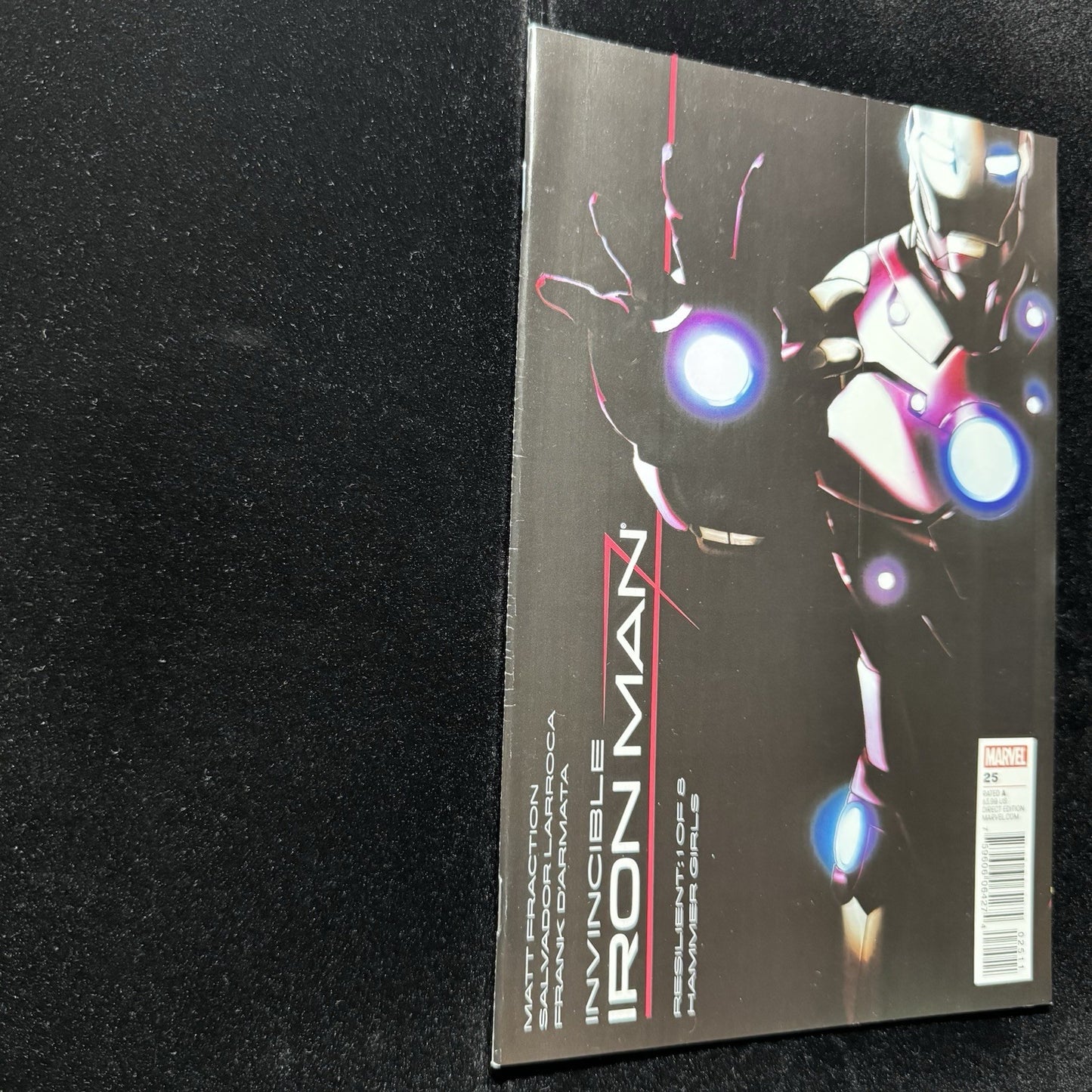 Invincible Iron Man 25 - Variant Cover - Modern Age Marvel Comics 2010