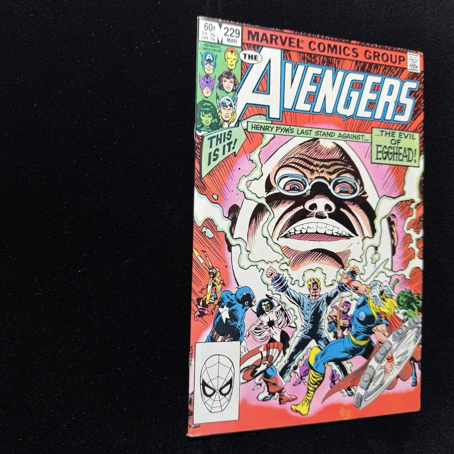 Avengers 229 - Bronze Age Marvel Comics 1983