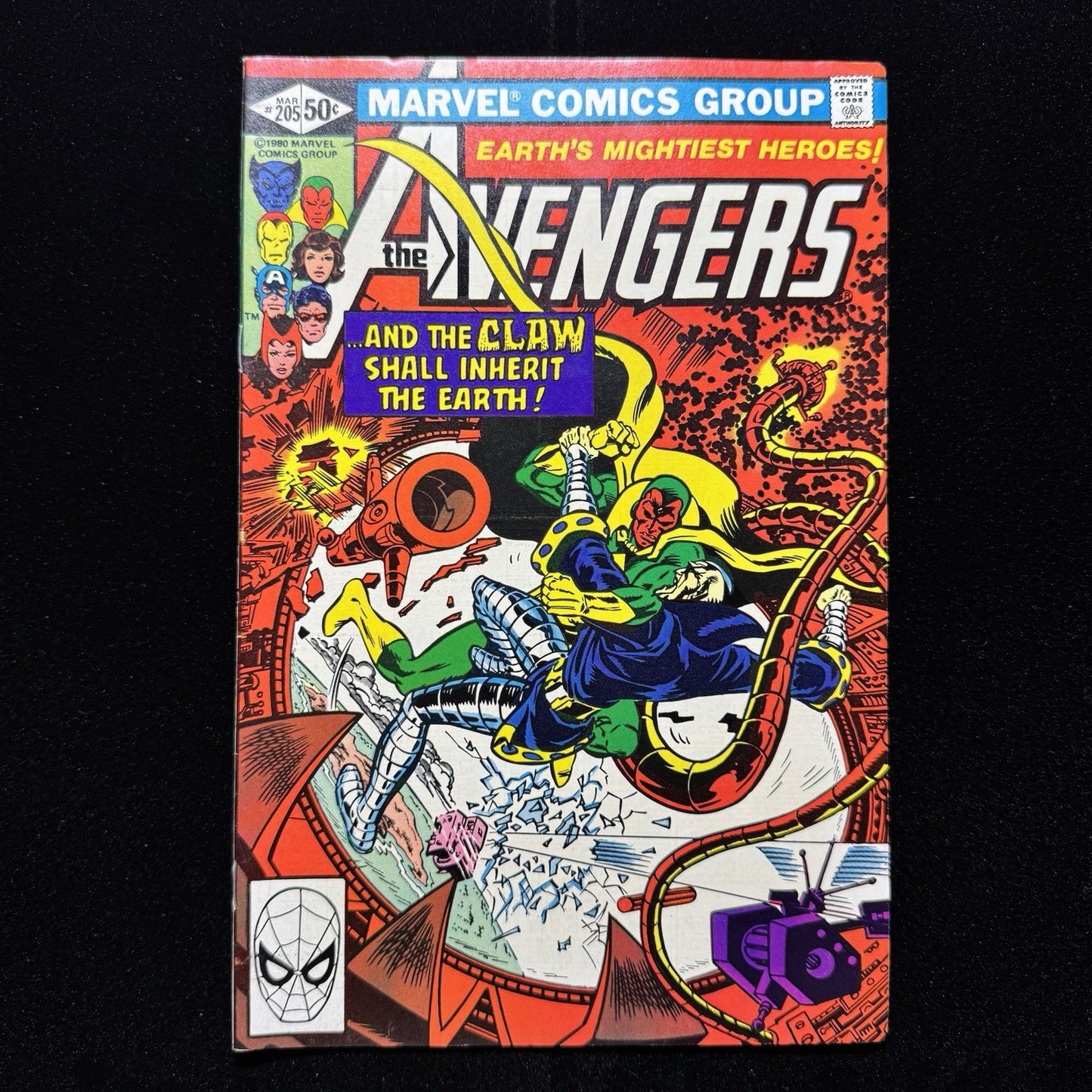 Avengers 205 - Bronze Age Marvel Comics 1981