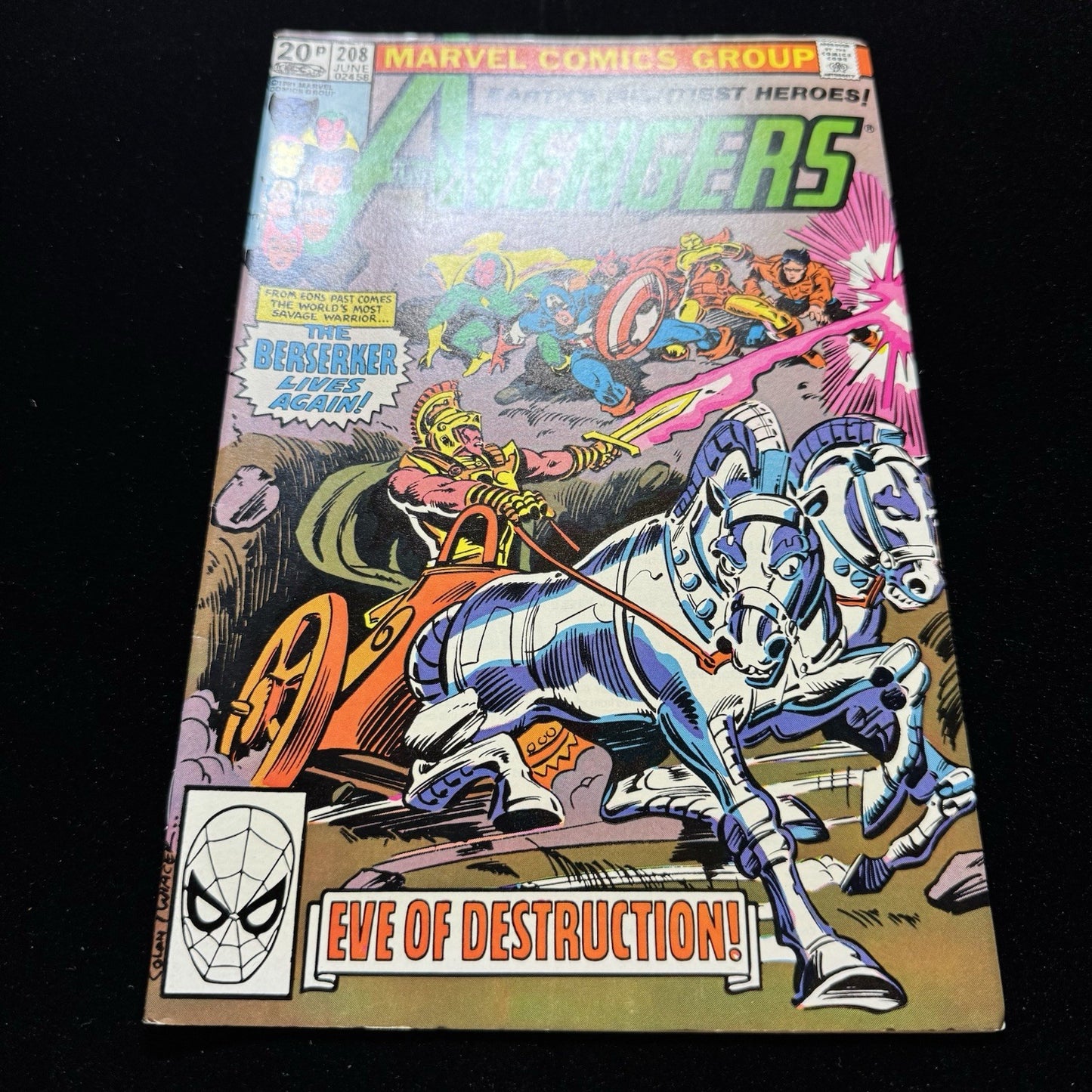 Avengers 208 - Bronze Age Marvel Comics 1981