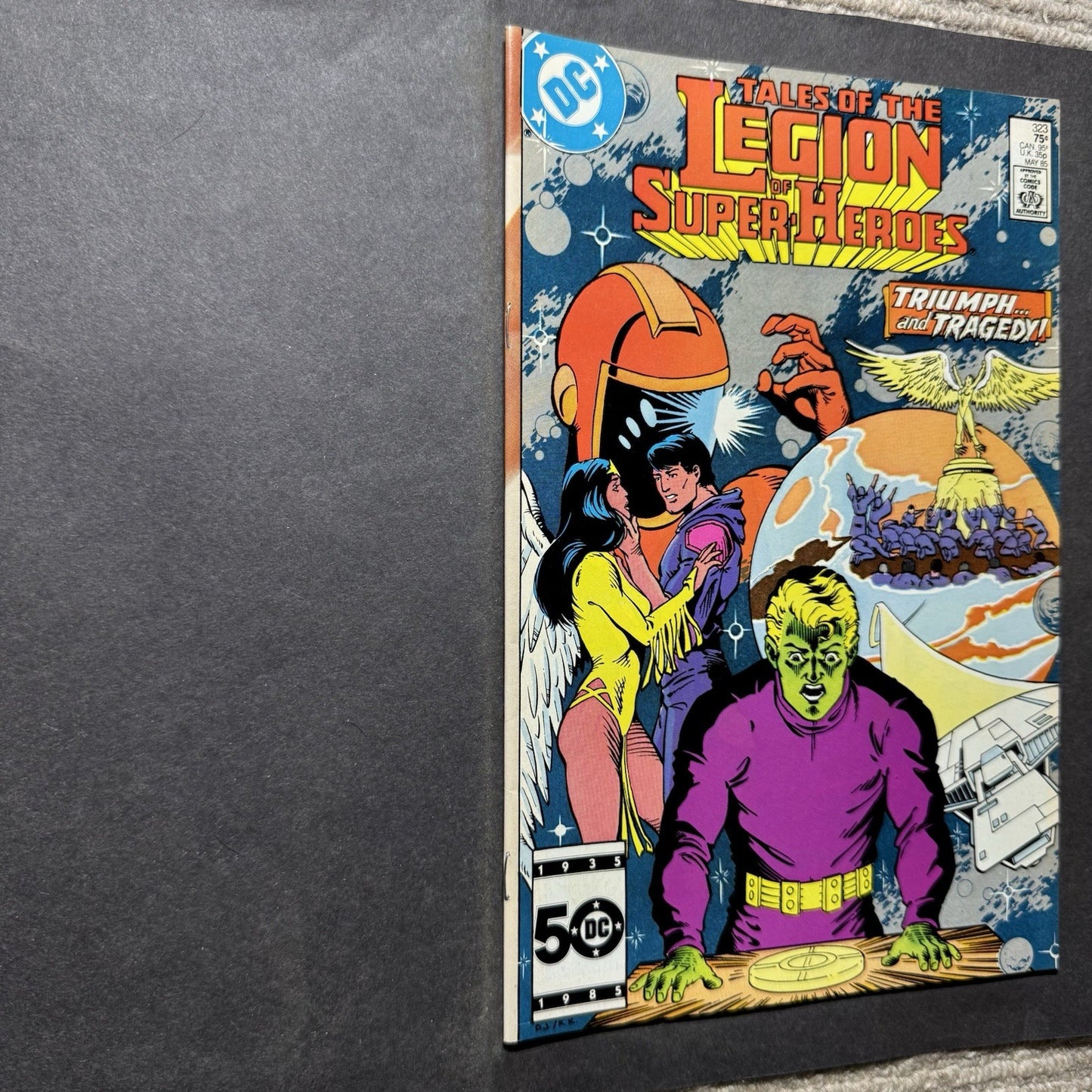 Legion Of Super-Heroes 323 - Copper Age Dc Comics 1985