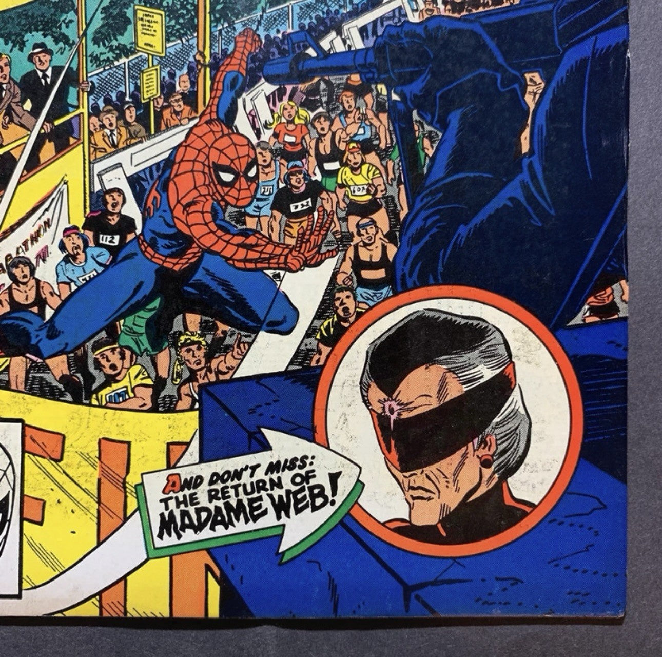 Amazing Spider-Man 216 - 2nd Appearance Of Madame Web - Bronze Age Marvel 1981