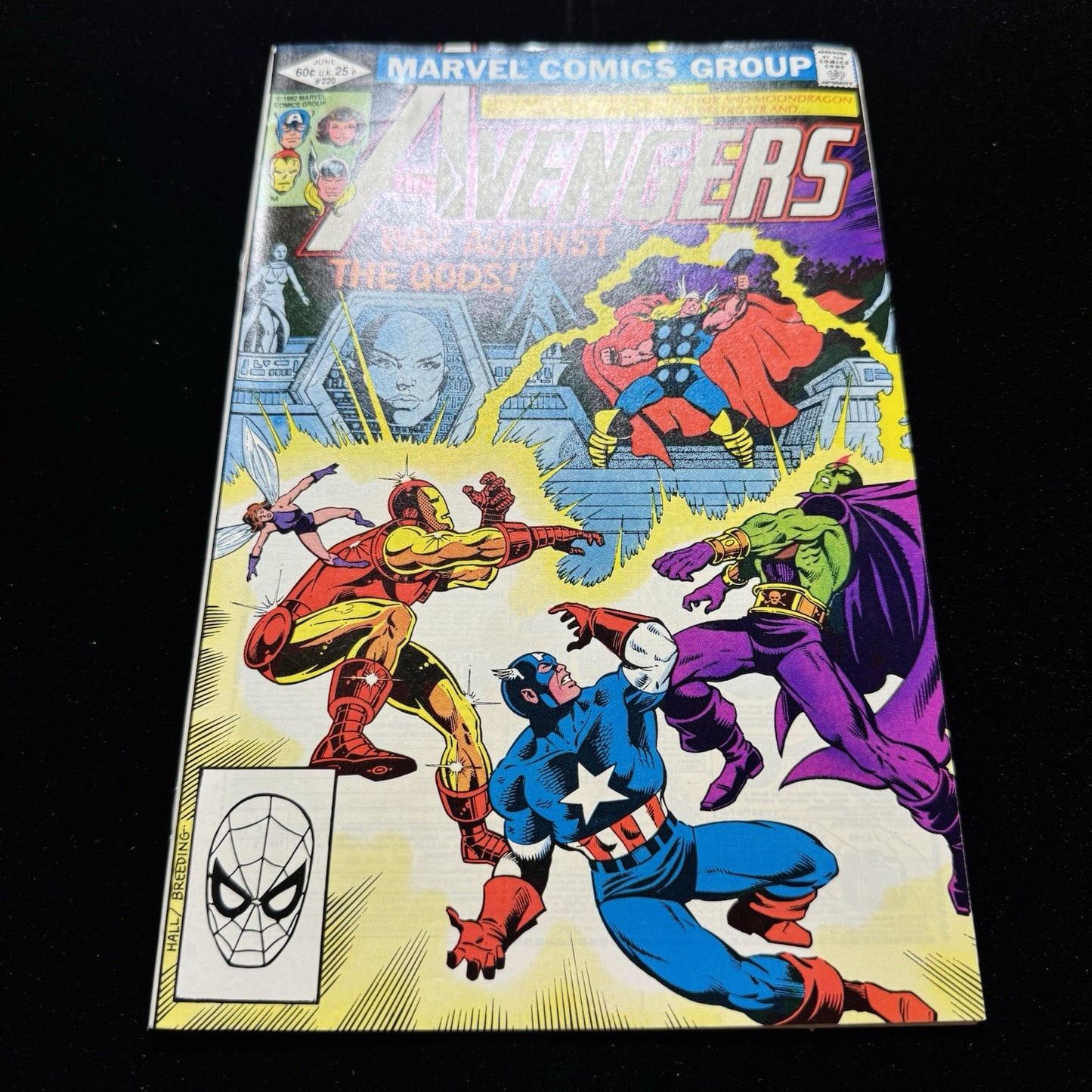 Avengers 220 - Bronze Age Marvel Comics 1982