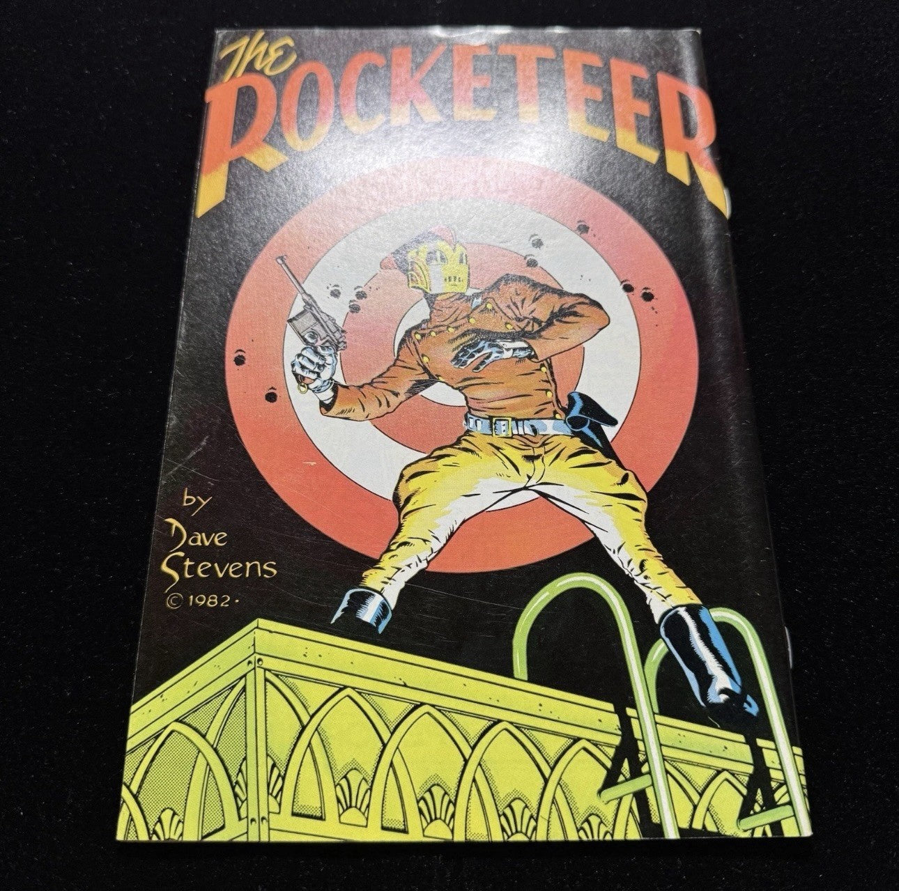 Pacific Presents 1 - First Headlining Rocketeer - Bronze Age Pacific Comics 1982