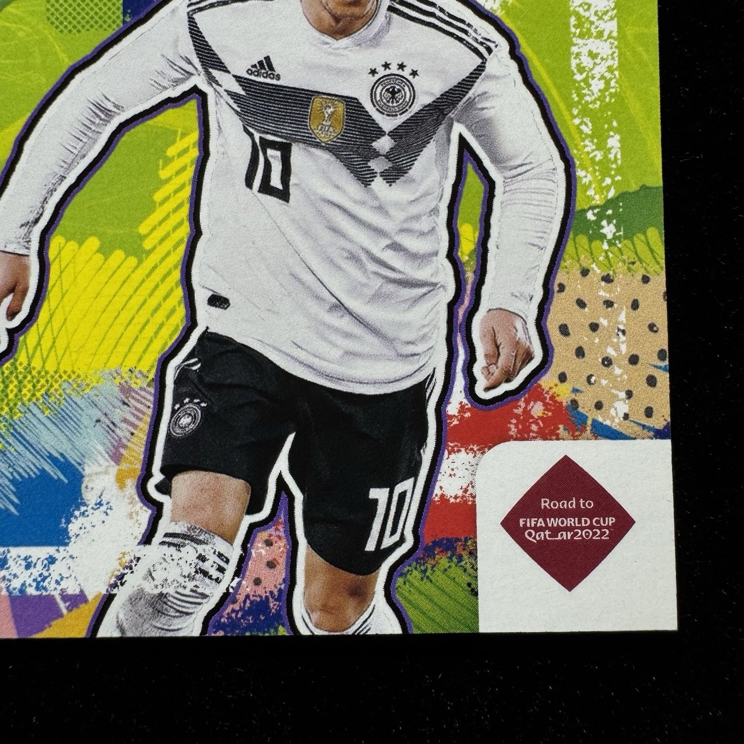 Mesut Ozil Kit Kings Patch Player Worn Donruss 2021-22 KK-OZL Germany