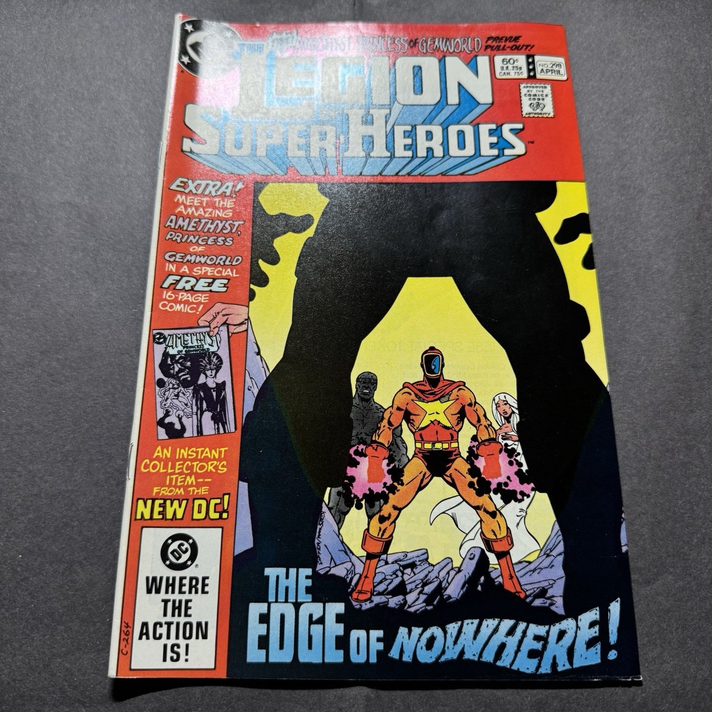 Legion Of Super-Heroes 298 - 1st App Of Amethyst - Bronze Age Dc Comics 1983