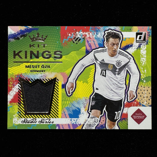 Mesut Ozil Kit Kings Patch Player Worn Donruss 2021-22 KK-OZL Germany