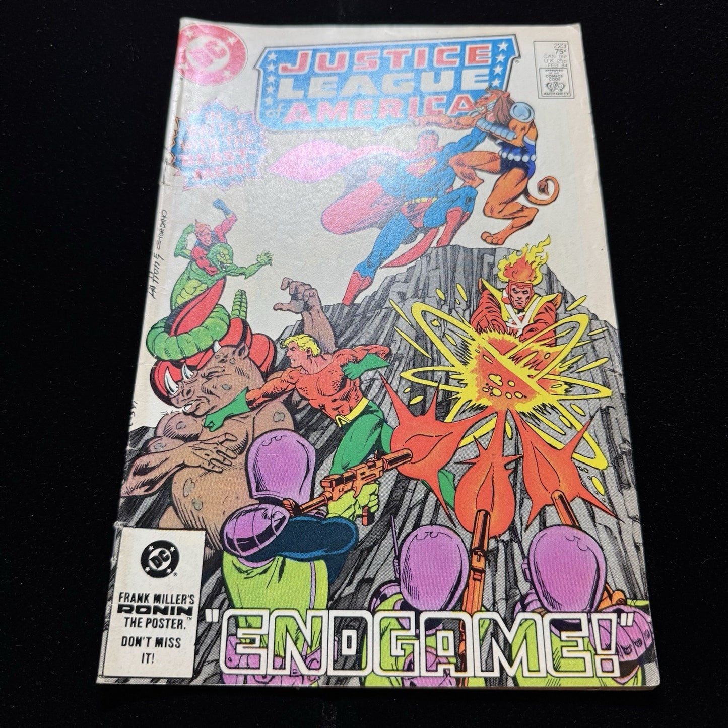Justice League 223 - Copper Age Dc Comics 1984