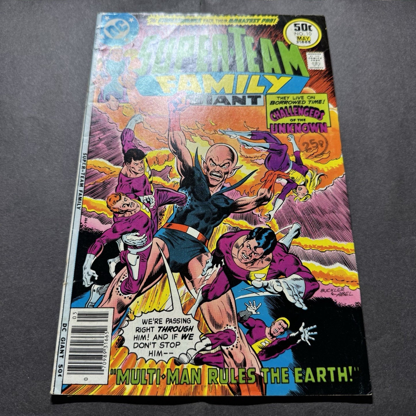 Super team Family 10 - Bronze Age Dc Comics 1977