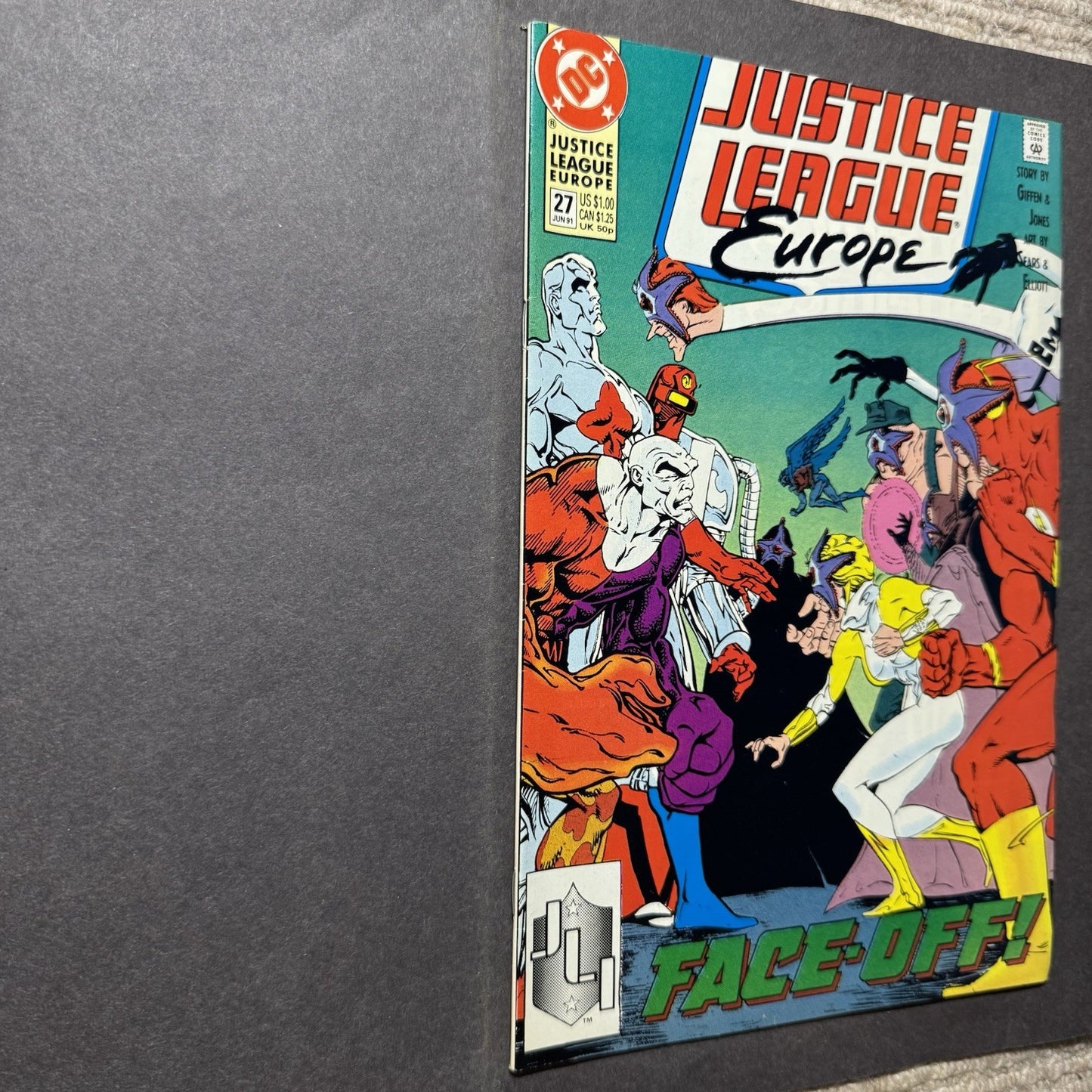 Justice League Europe 27/ Copper Age Dc comics 1991