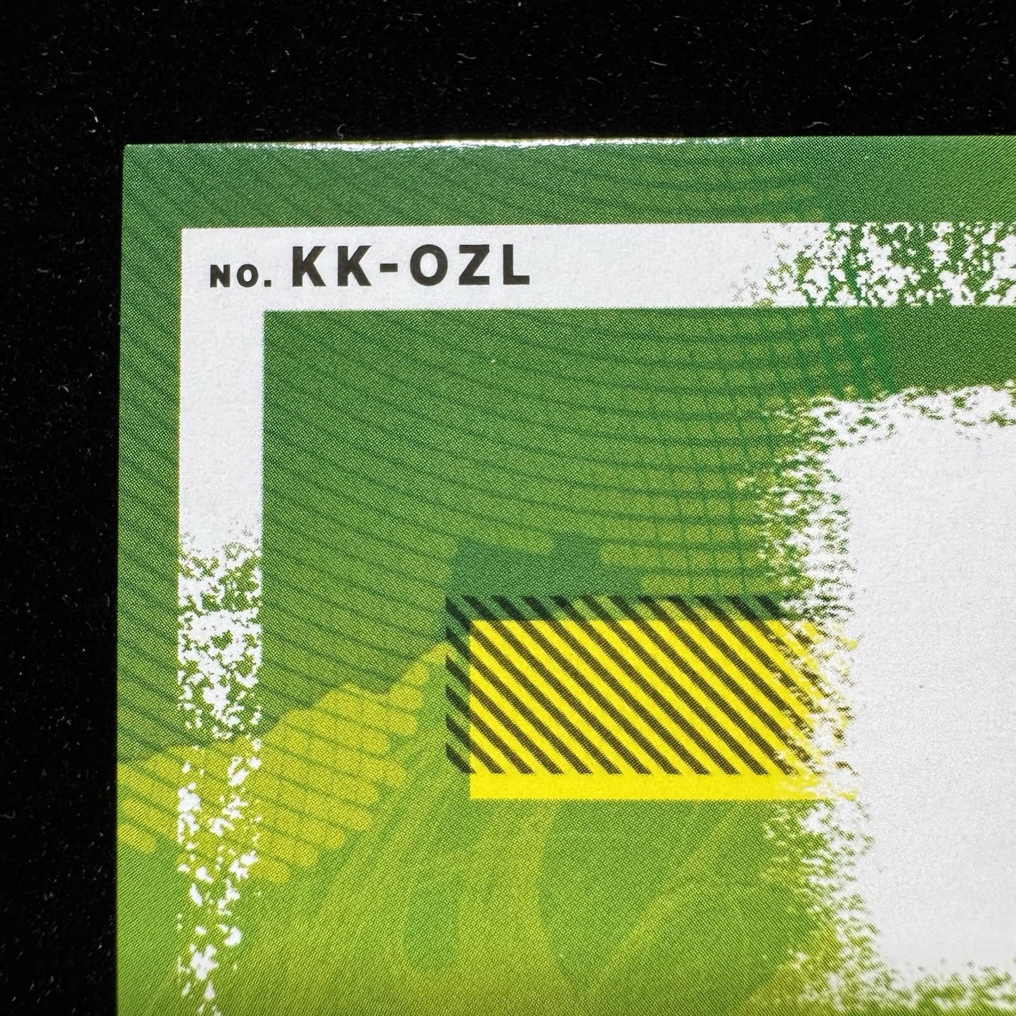 Mesut Ozil Kit Kings Patch Player Worn Donruss 2021-22 KK-OZL Germany