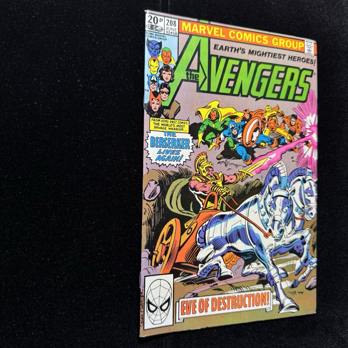 Avengers 208 - Bronze Age Marvel Comics 1981