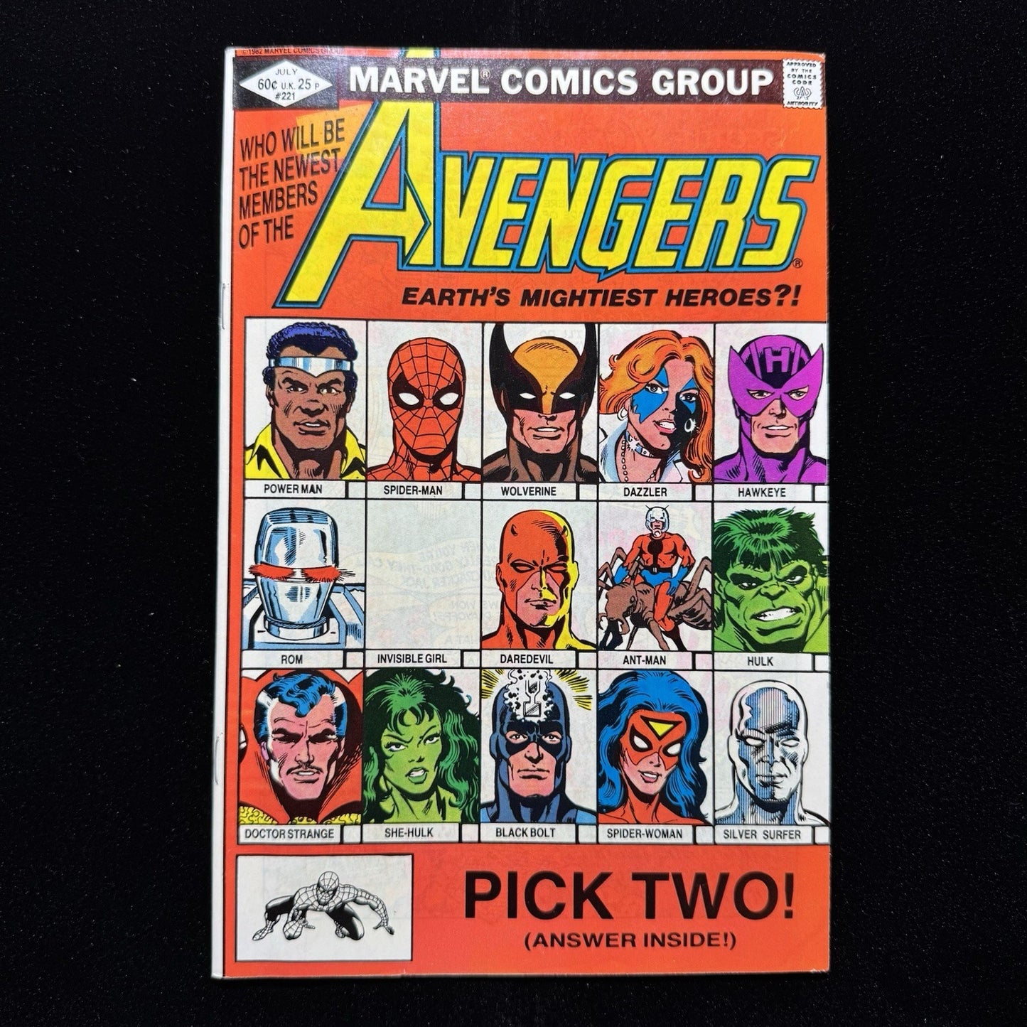 Avengers 221 - She-Hulk Joins The Avengers - Bronze Age Marvel Comics 1982