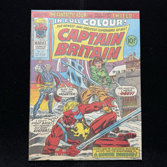 Captain Britain 10 - 1st Cover App Of Betsy Braddock - Bronze Age Marvel 1976
