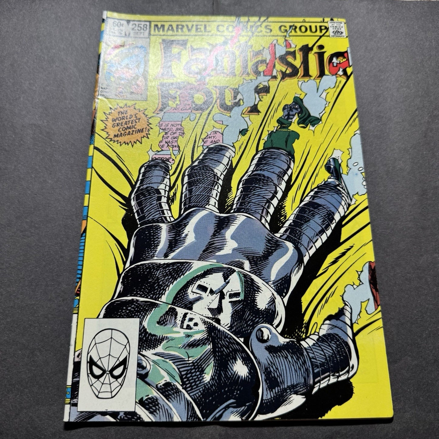 Fantastic Four 258 - Iconic Cover By John Byrne - Bronze Age Marvel Comics 1983