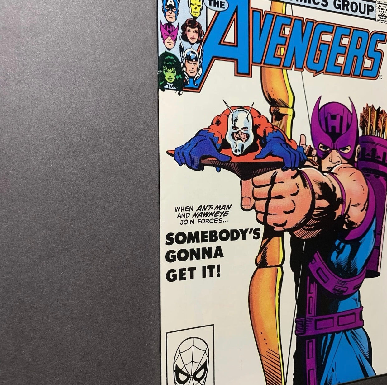 Avengers 223/ Bronze Age Marvel Comics 1982