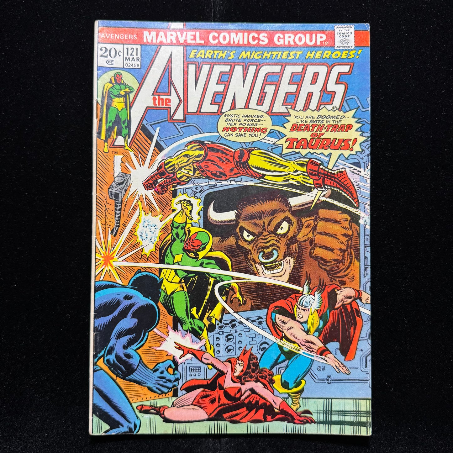 Avengers 121 - Value Stamp Has Been Removed - Bronze Age Marvel Comics 1974
