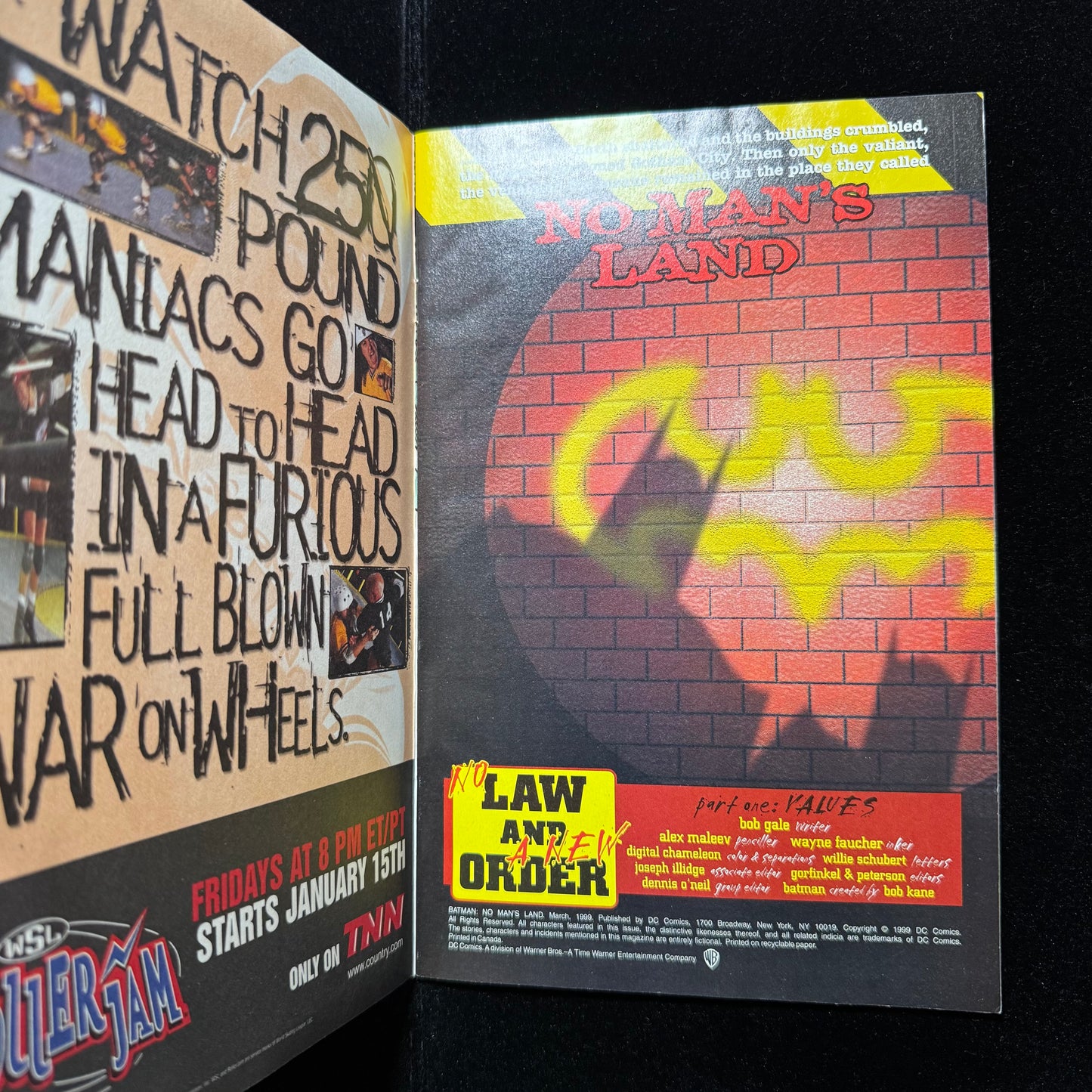 Batman: No Mans Land 1 - Lenticular Variant - Modern Age Dc Comics 1999