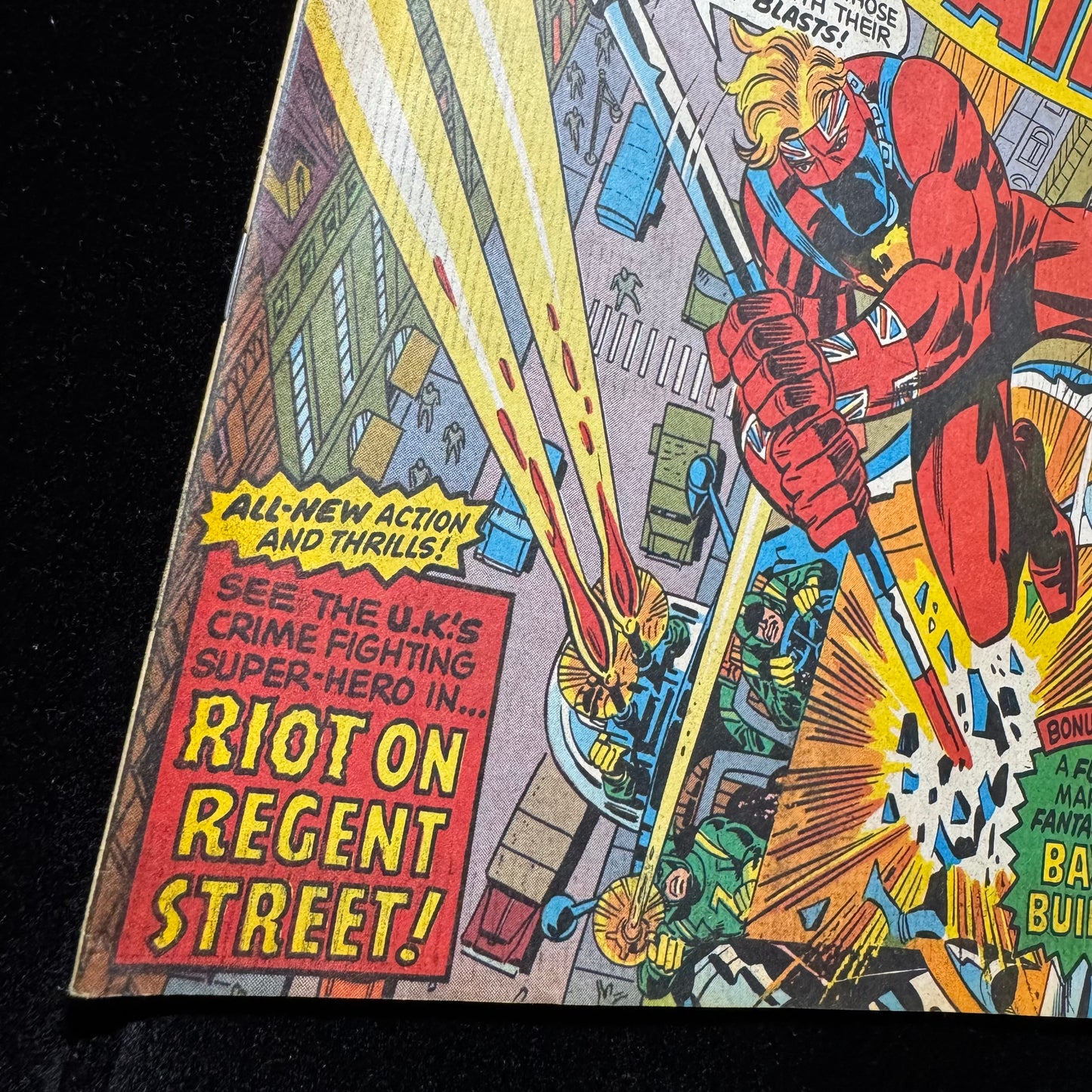 Captain Britain 8 - 1st App Of Betsy Braddock - Bronze Age Marvel Comics 1976