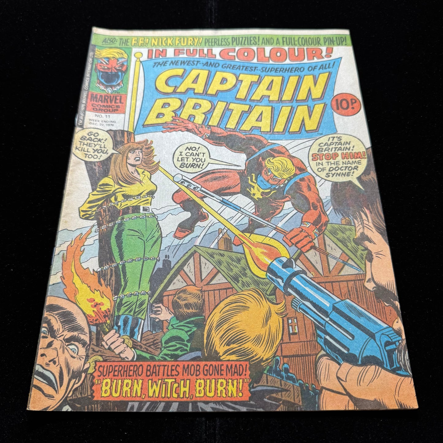 Captain Britain 11 - Bronze Age Marvel Comics 1976