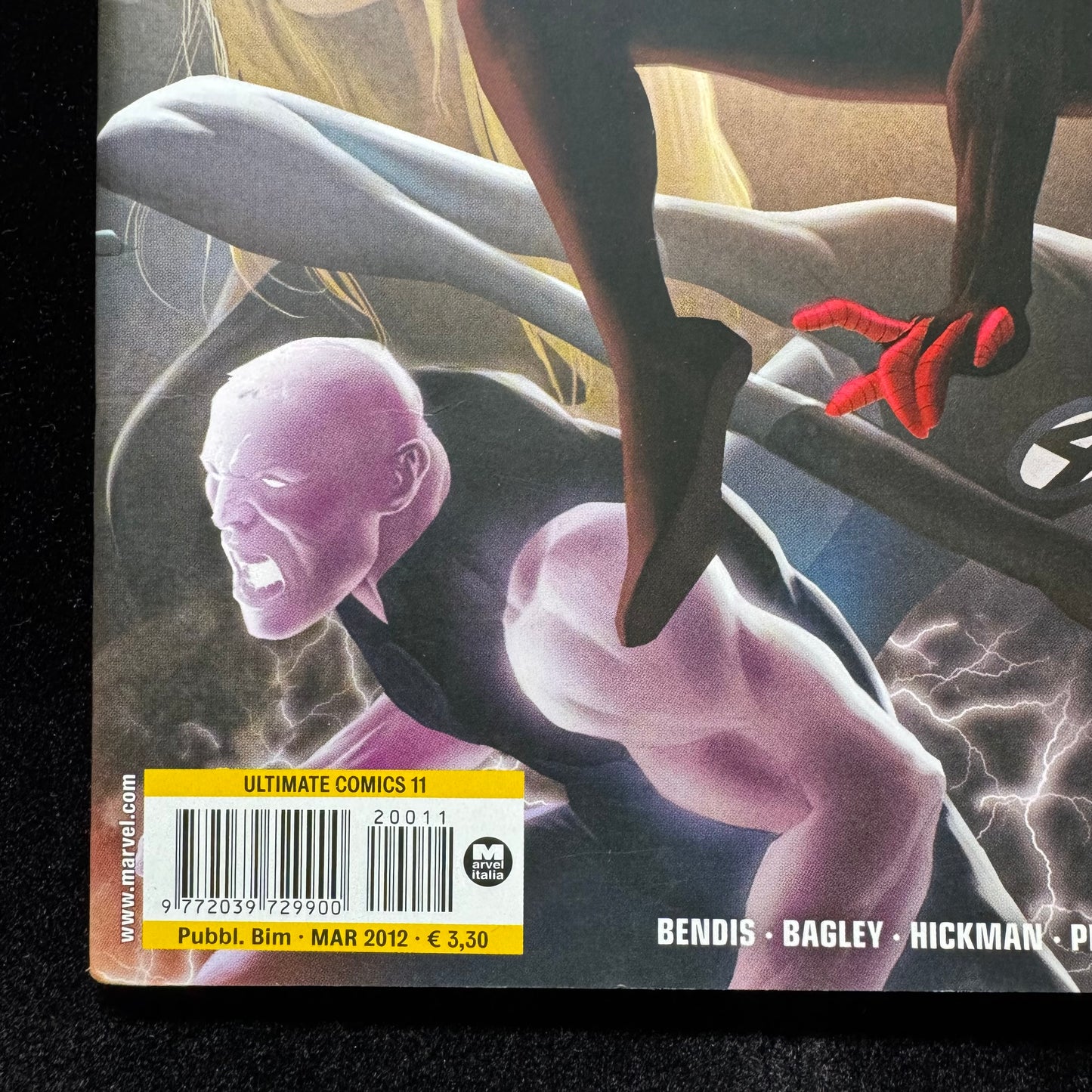 Ultimate Fallout 4 - 1:25 Diurdjevic Variant - Italian Edition - Modern Age Panini/ Marvel Comics 2012