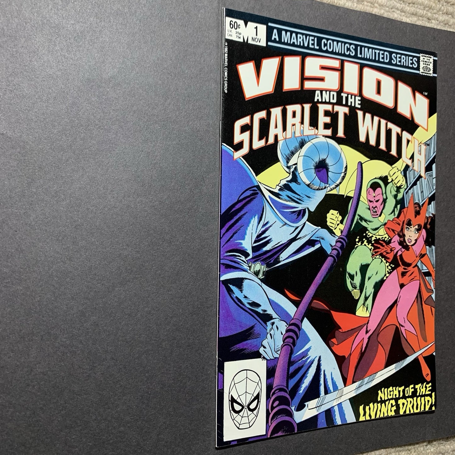 Vision And The Scarlet Witch 1/ Bronze Age Marvel Comics 1982/ 9.4
